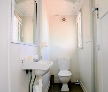 5 Bedroom 2 Bathroom(Rent a Room) - Photo 5