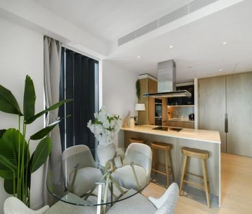 Nine Elms Lane River Park Tower SW8 - Photo 2