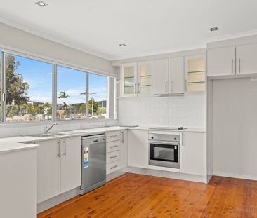 Coastal Family Living - Photo 6