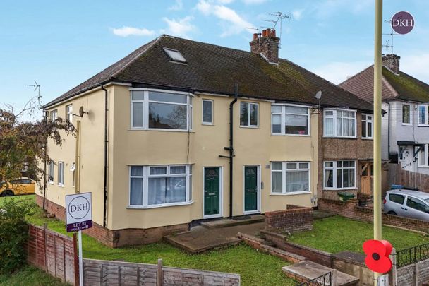 Balmoral Road, Watford, Hertfordshire, WD24 - Photo 1