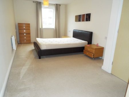 Polymond House, Central - Photo 3