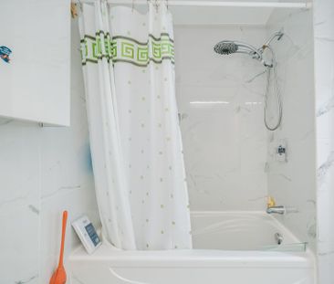 For Lease - 188 Upper Canada Drive Unit# Main Floor, Toronto, Ontario - Photo 2