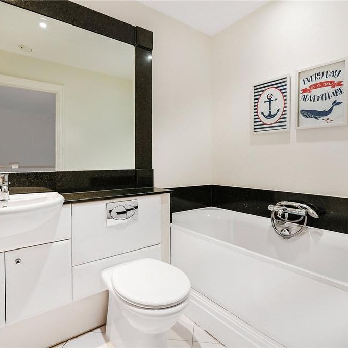 6 bedroom terraced house to rent - Photo 1