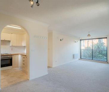 2 bedroom apartment to rent - Photo 3