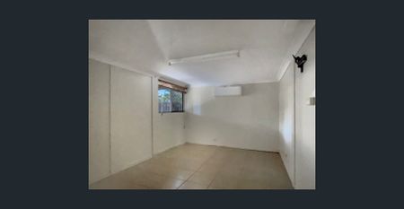 3 Bedroom Home + Rumpus Room in Heatley - Photo 3