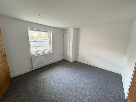 Rugby Road, Worthing - Photo 1