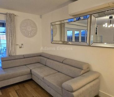 3 bedroom link detached house to rent - Photo 1