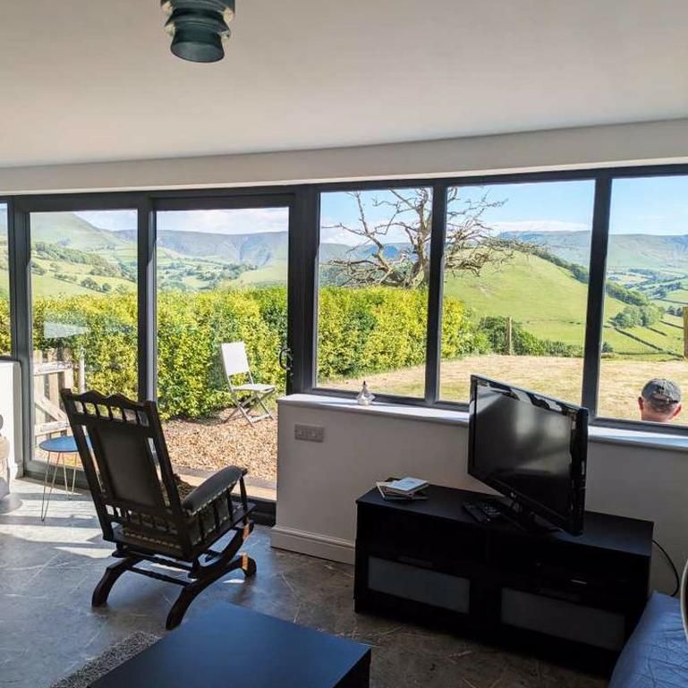 3 bedroom house to rent - Photo 1