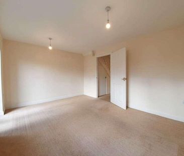 Fairfield Hill, Stowmarket, IP14 - Photo 6