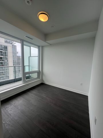 For Lease - 8 Olympic Garden Unit# 2905, Toronto, Ontario - Photo 2