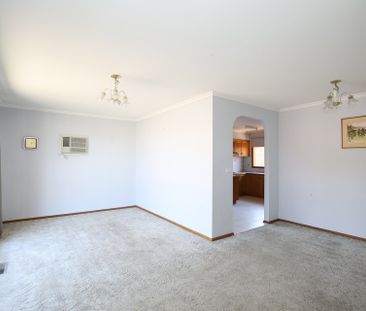 2/93 Ringwood Street, Ringwood - Photo 4