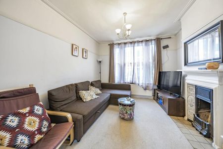 2 bedroom house to rent - Photo 2