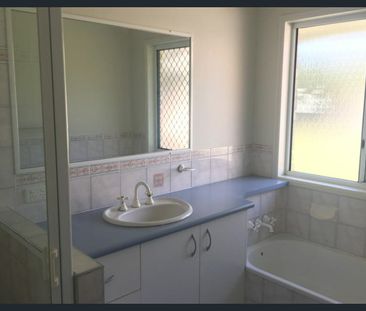 3 BEDROOM HOME IN BELLARA! - Photo 5