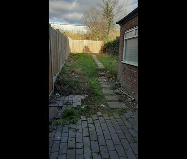 4 Bed Terraced House, Windmill Road, LU1 - Photo 6