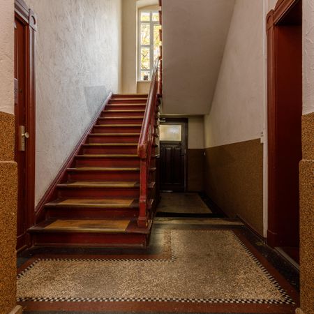 Modern Urban Style - Photo 5