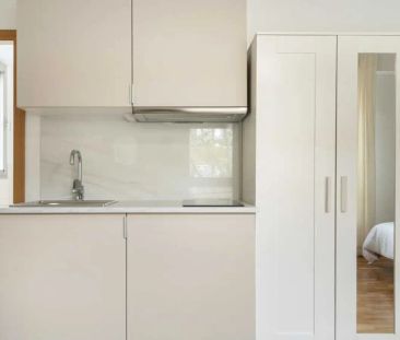 Room in a shared 10-bedroom apartment for rent in Atalaya. - Photo 3