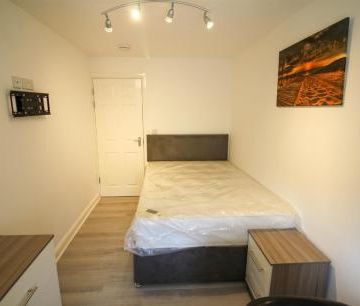 Fletcher Road, Nottingham, NG9 - Photo 2