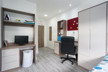 C4, 1 College Road - Photo 5