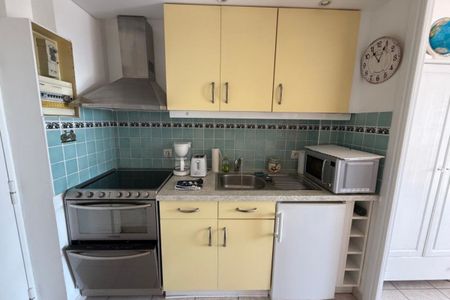 Appartement À Louer - Photo 2