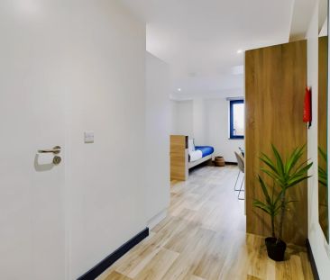 Gold Studio - Photo 2