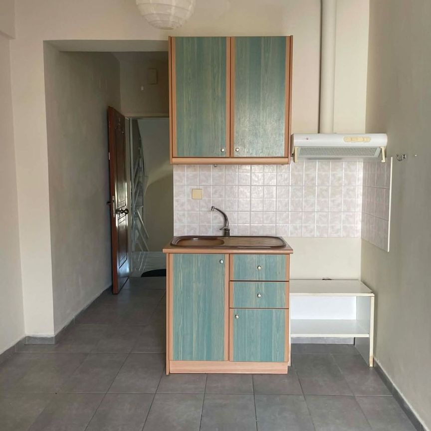 Studio/Γκαρσονιέρα για ενοικίαση Ανθούπολη (Πάτρα) - Photo 1