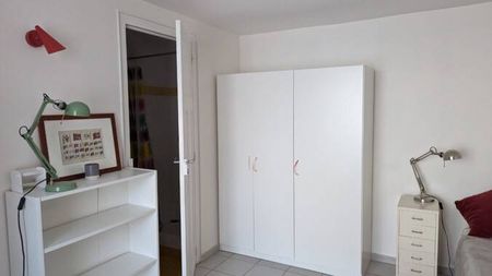 Chambre avec salle de douche privative - Photo 5
