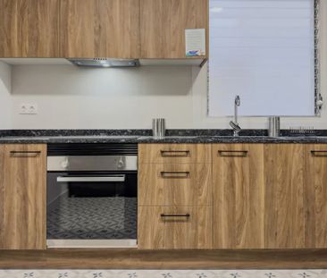 Carrer del Rosselló, Barcelona, Catalonia 08008 - Photo 5