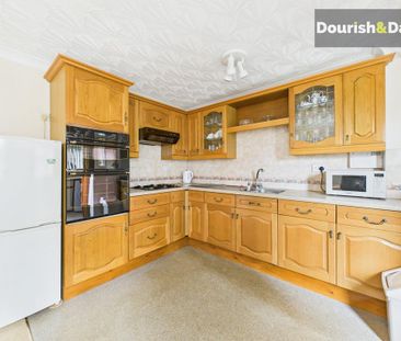 3 bedroom detached house to rent - Photo 3