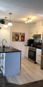 Grand 5 1/2 a louer St-Jérome, a partir du 1 décembre ou 1er janvier. Endroit tranquille avec locataires établies depuis plusieurs année. Parcs a roxi - Photo 3