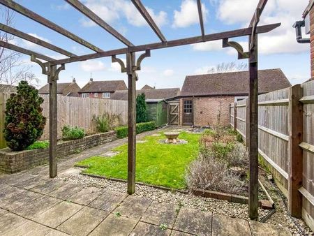 Marshcroft Lane, Tring, HP23 - Photo 5