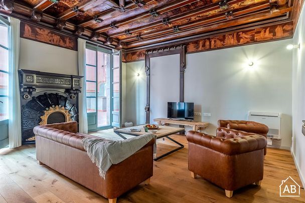 Stunning 2-Bedroom Apartment next to Plaza Real with Private Terrace - Photo 1