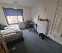 4 Bed - 49 Estcourt Avenue, Headingley, Leeds - LS6 3ET - Student - Photo 4