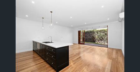 Beautiful Home In Great Location - Photo 5