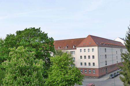 Weihnachtsaktion! WG-Wohnung mit ZWEI Zimmern /großer Küche - Photo 5