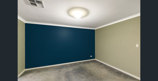 BALDIVIS BEAUTY 5x2 FOR LEASE - Photo 1