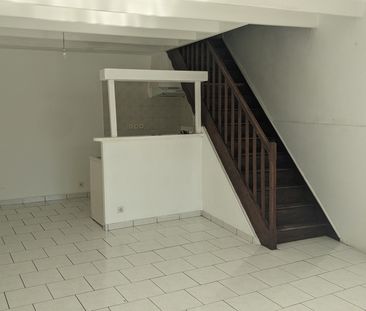Location Maison 2 pièces 56m² BEAUVOIR SUR NIORT 79360 - Photo 5