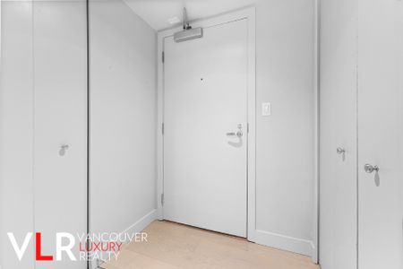 1808 West 3rd Avenue, Unit# 503 - Photo 4