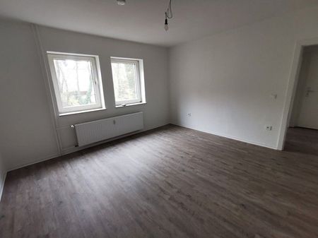 Renovierte 2,5-Zimmer-Wohnung mit Balkon! - Photo 3