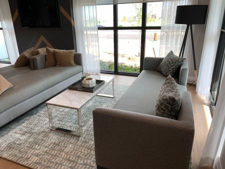 For Lease - 128 GROVEWOOD Common Unit# 132, Oakville, Ontario - Photo 2