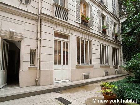 Logement à Paris, Location meublée - Photo 3