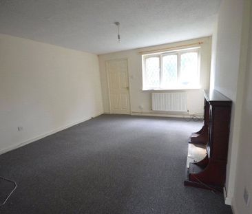 Walton Hall Drive, Levenshulme, Greater Manchester, M19 3WH - Photo 2