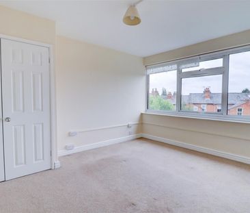 St Johns Court, Stratford-upon-Avon - Photo 6