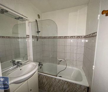 Location Appartement 1 pièce 27m² MACON 71000 - Photo 2