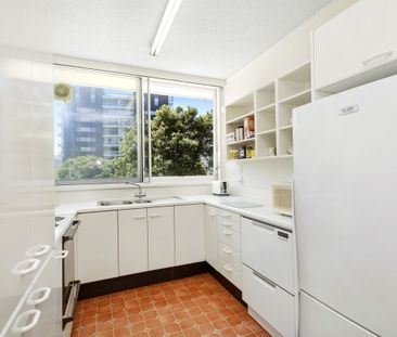 3-bedroom apartment - Wellington Central - Photo 6