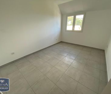 Location Appartement 3 pièces 95m² STE CLOTILDE 97490 - Photo 4