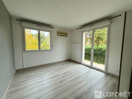 Appartement T4 Le Plessis-Trévise à louer - Photo 5