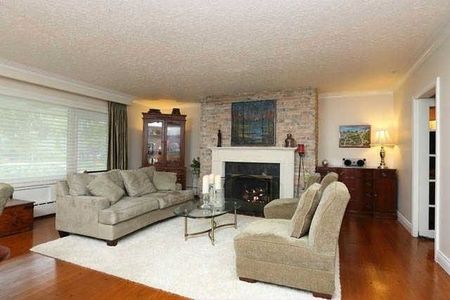 For Lease - 26 Sherwood Road, Ajax, Ontario - Photo 4