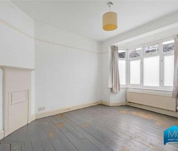 Long Lane, East Finchley, London, N2 - Photo 1