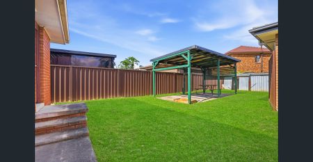 Spacious Family Home in Prime Rooty Hill Location - Photo 4