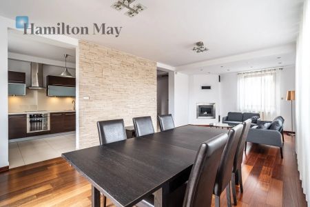 Przestronny dom z nowoczesnymi udogodnieniami w Krakowie - Фото 4